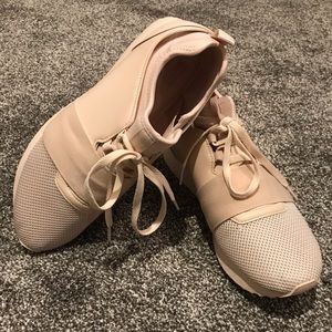 Demi Lovato by Fabletics